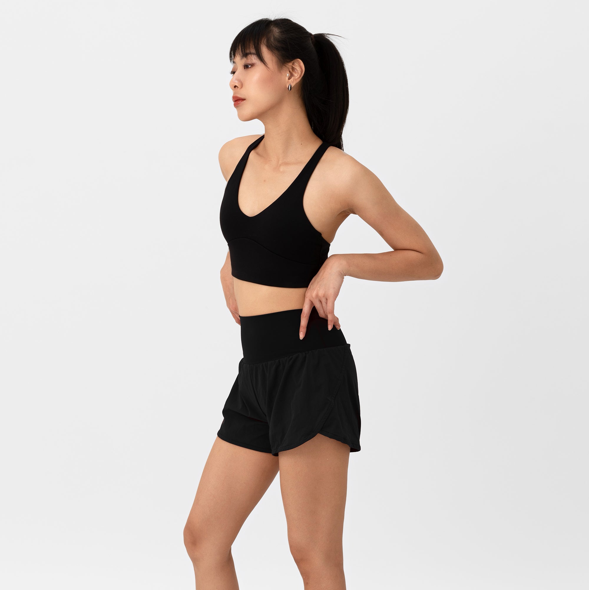 Pointe Strappy Bra - Black