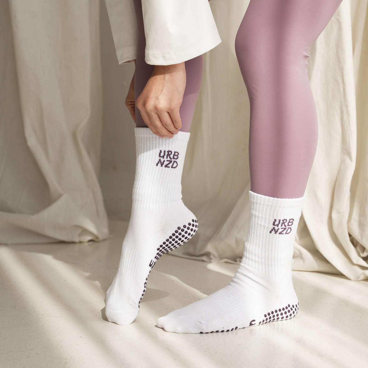 Urbnzd Crew Grip Socks - Logo Plum