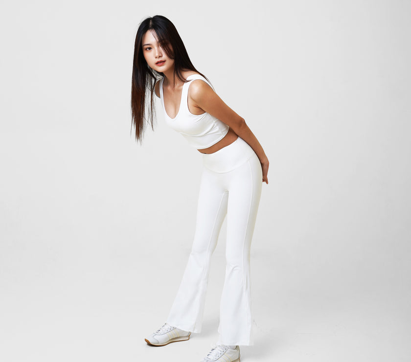 Flare Leggings (Petite 28") - White - Urbanized Co. S
