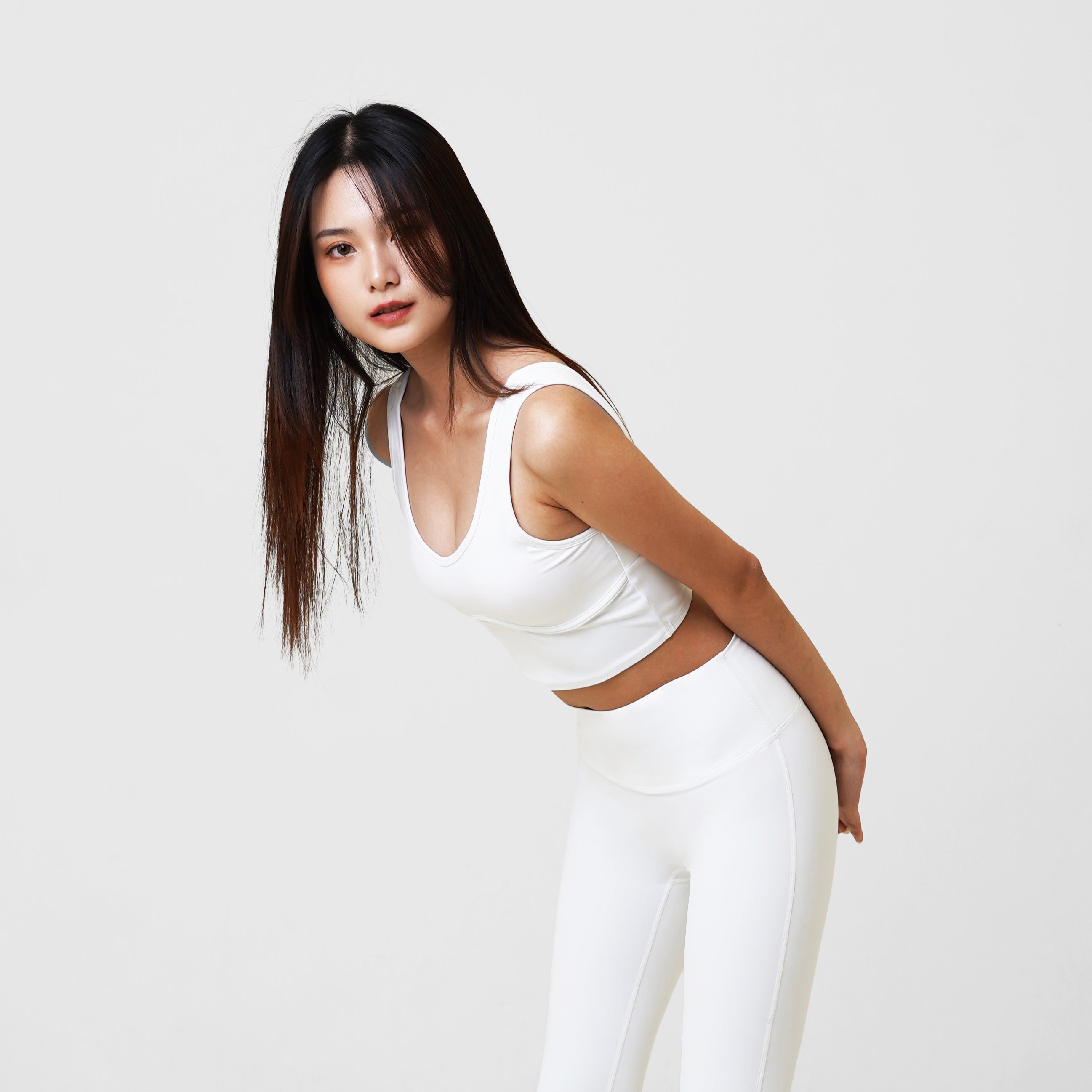 Form Longline Bra - White - Urbanized Co. S